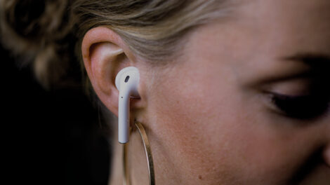 Gusci su misura per cuffie e auricolari Apple AirPods